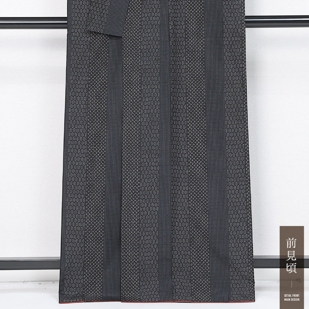 紬 身丈164cm 裄丈64.5cm Sランク L 正絹 袷 広衿 シック 縞 カジュアル 黒系 1216-12003