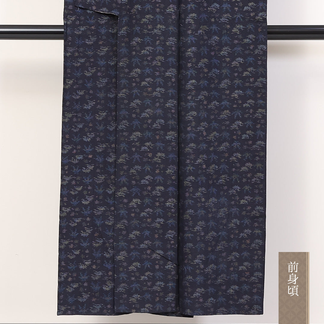 紬 単衣 身丈148cm 裄丈62cm 正絹 Aランク カジュアル 広衿 XSサイズ 創作柄 紺系 RP 1223-03731