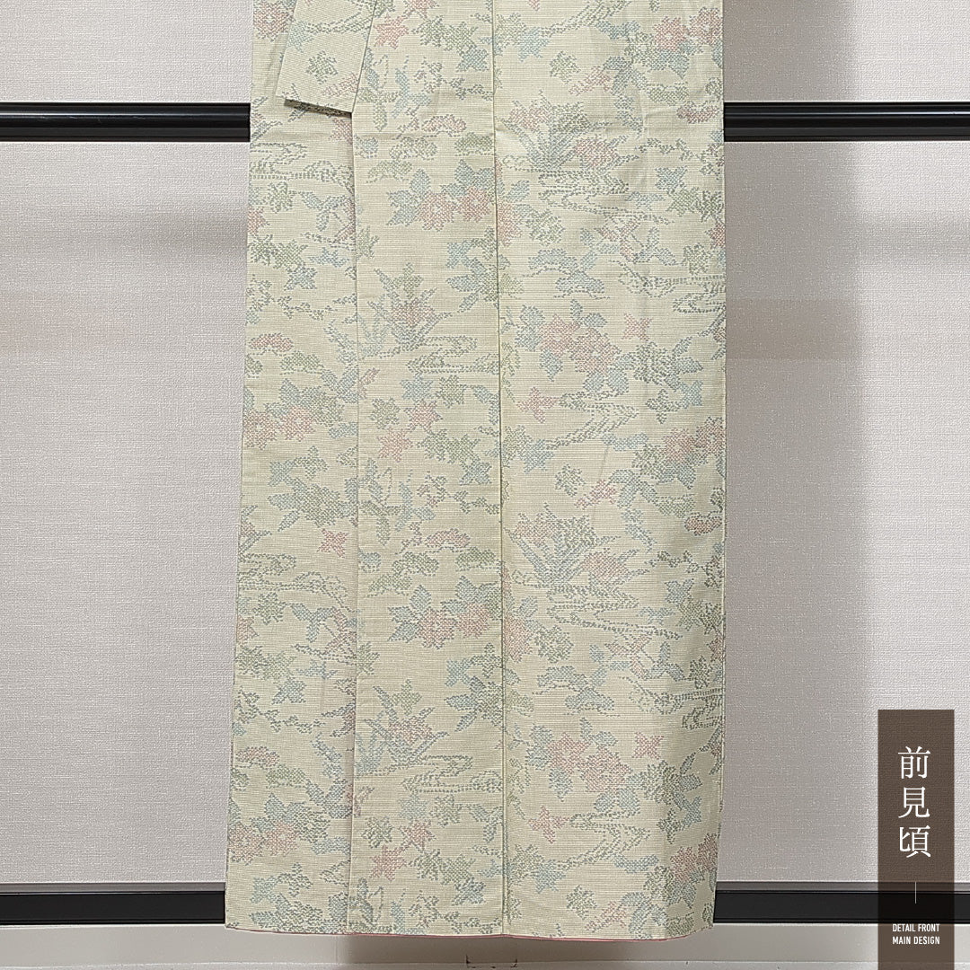 紬 袷 身丈153cm 裄丈60cm 正絹 Sランク カジュアル バチ衿 Sサイズ 椿 紅葉 クリーム系 RP 1223-14934