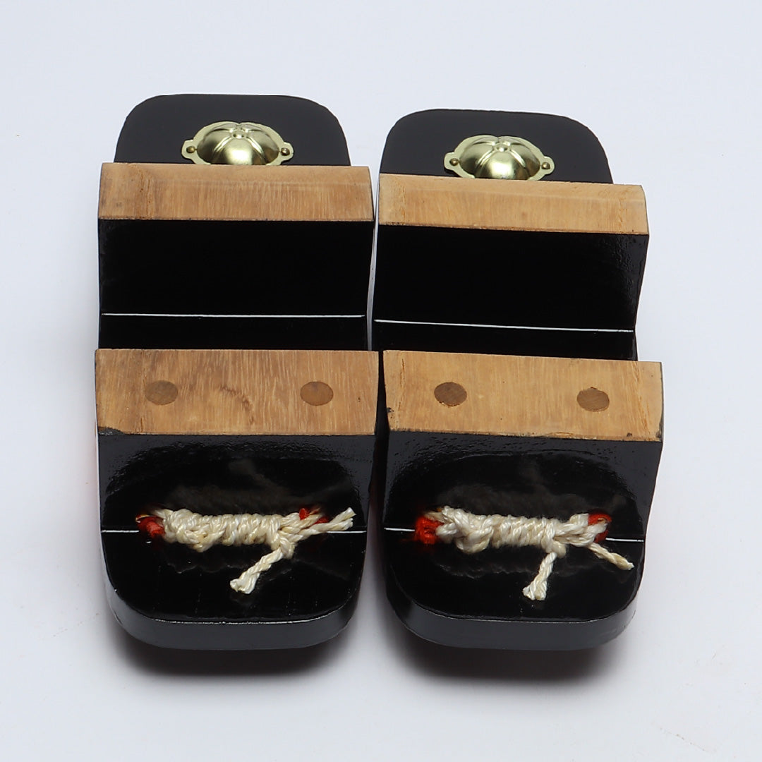 未使用品 夏物 下駄 カジュアル 木製 Sランク 和装小物 黒系 1244-00689