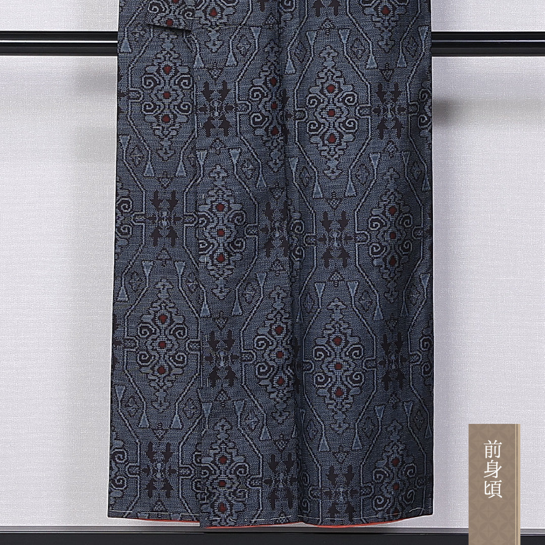 大島紬 袷 身丈148cm 裄丈61cm 正絹 Sランク インフォーマル バチ衿 XSサイズ 経緯絣 幾何学柄 紺系 RP 1223-10884
