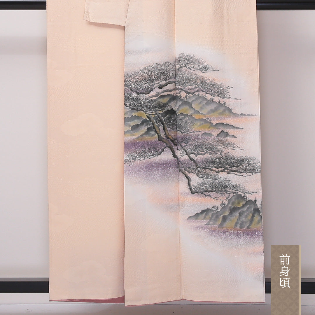 訪問着 袷 身丈155~159cm 裄63cm 正絹 ぼかし 水墨画風 松景色 山水 雄黄色 作家物 スコッチガード クリーム系 画 Bランク 1212-00620
