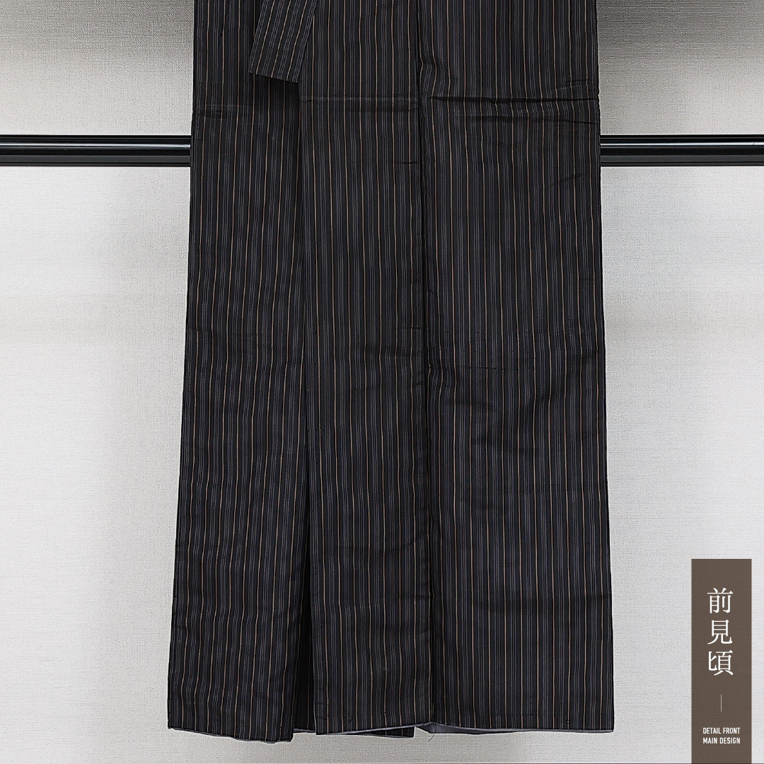 アンティーク 紬 袷 身丈147cm 裄丈62cm 正絹 Aランク バチ衿 XSサイズ 縞 黒系 RP 1223-14596