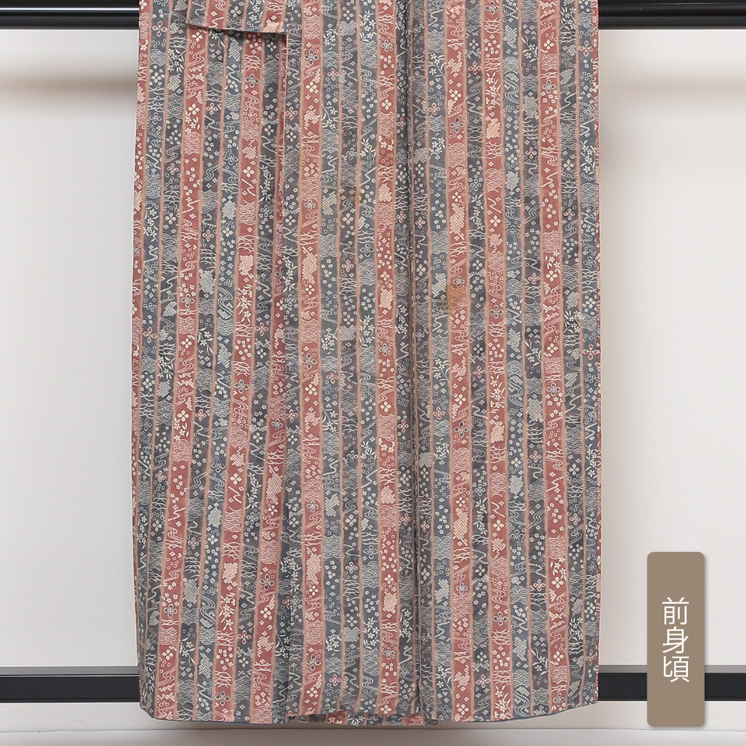 小紋 袷 身丈155cm 裄66cm グラデーション系 古典柄 吉祥文様 お正月 正絹 Aランク 1215-01624-3399