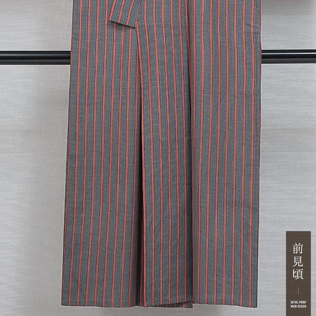 洗える着物 ウールの紬 単衣 身丈144cm 裄丈63cm ウール Aランク カジュアル バチ衿 XSサイズ 居敷当て 肩当て 縞 グレー系 HP 1223-14780