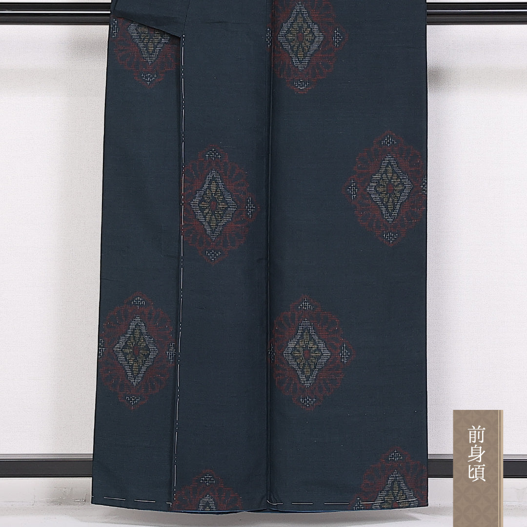 真綿紬 袷 身丈159cm 裄丈62cm 正絹 Bランク カジュアル 広衿 Mサイズ 幾何学柄 緑系 HP 1223-10105