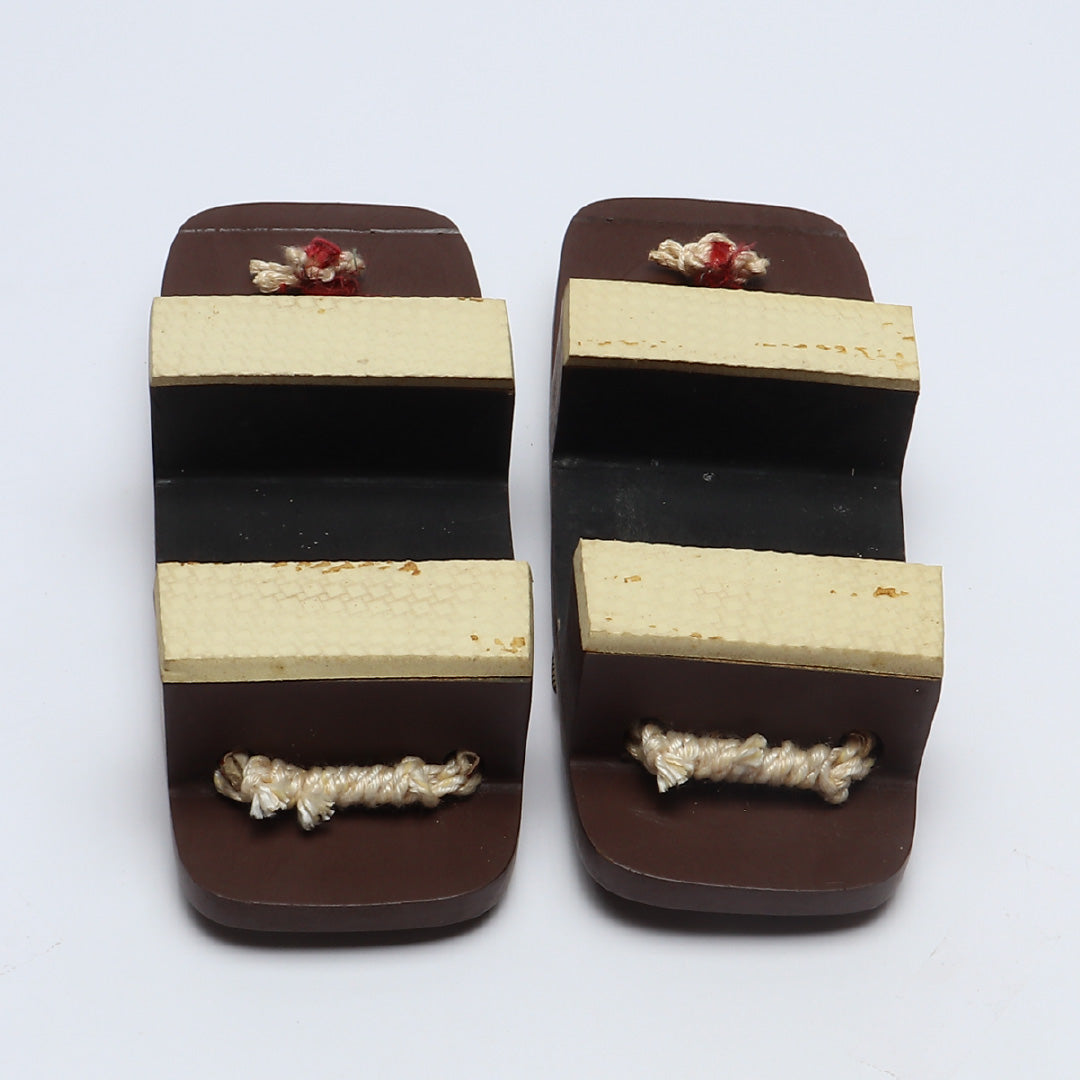 未使用品 夏物 下駄 カジュアル 木製 Sランク 和装小物 赤系 1244-00699