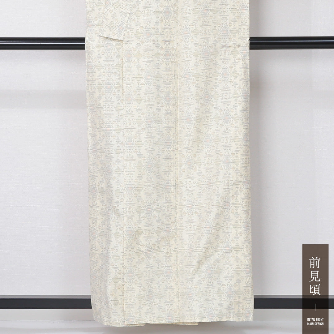 紬 身丈158cm 裄丈64cm Sランク M ポリエステル 洗える着物 単衣 バチ衿 肩当て 創作 カジュアル クリーム系 1216-12346