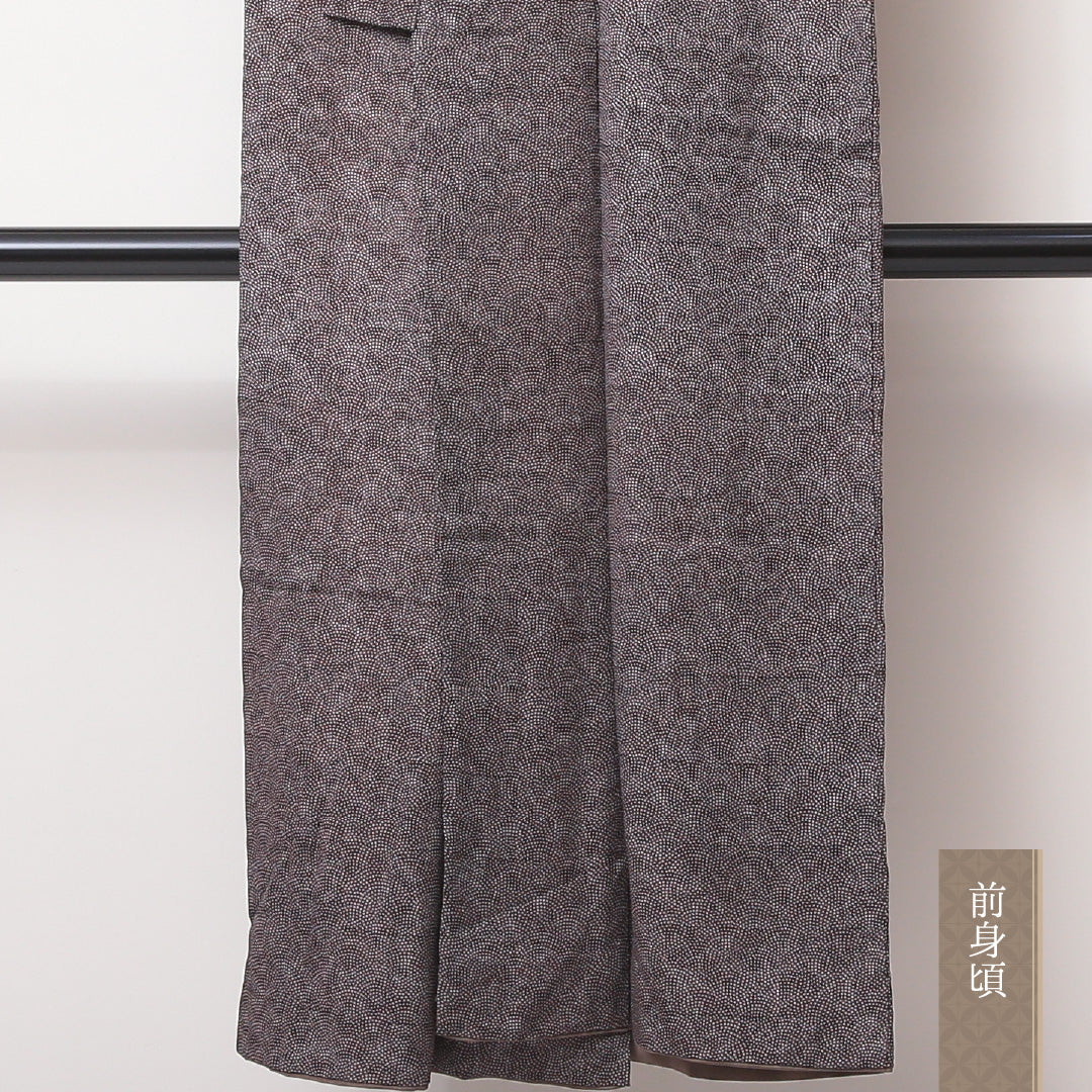 小紋 袷 身丈134cm 裄丈62cm 正絹 Aランク インフォーマル バチ衿 XSサイズ 市松 鮫 茶系 RP 1221-02223