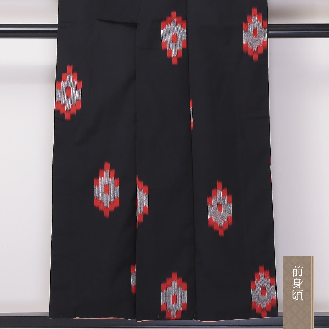 紬 袷 身丈151cm 裄63cm 正絹 絣 黒系 Aランク 1216-01107