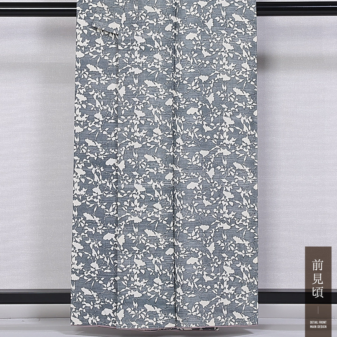 小紋 (ちりめん) 袷 身丈159cm 裄丈63cm 正絹 Aランク インフォーマル バチ衿 Mサイズ 植物柄 ちりめん グレー系 RP 1221-11274