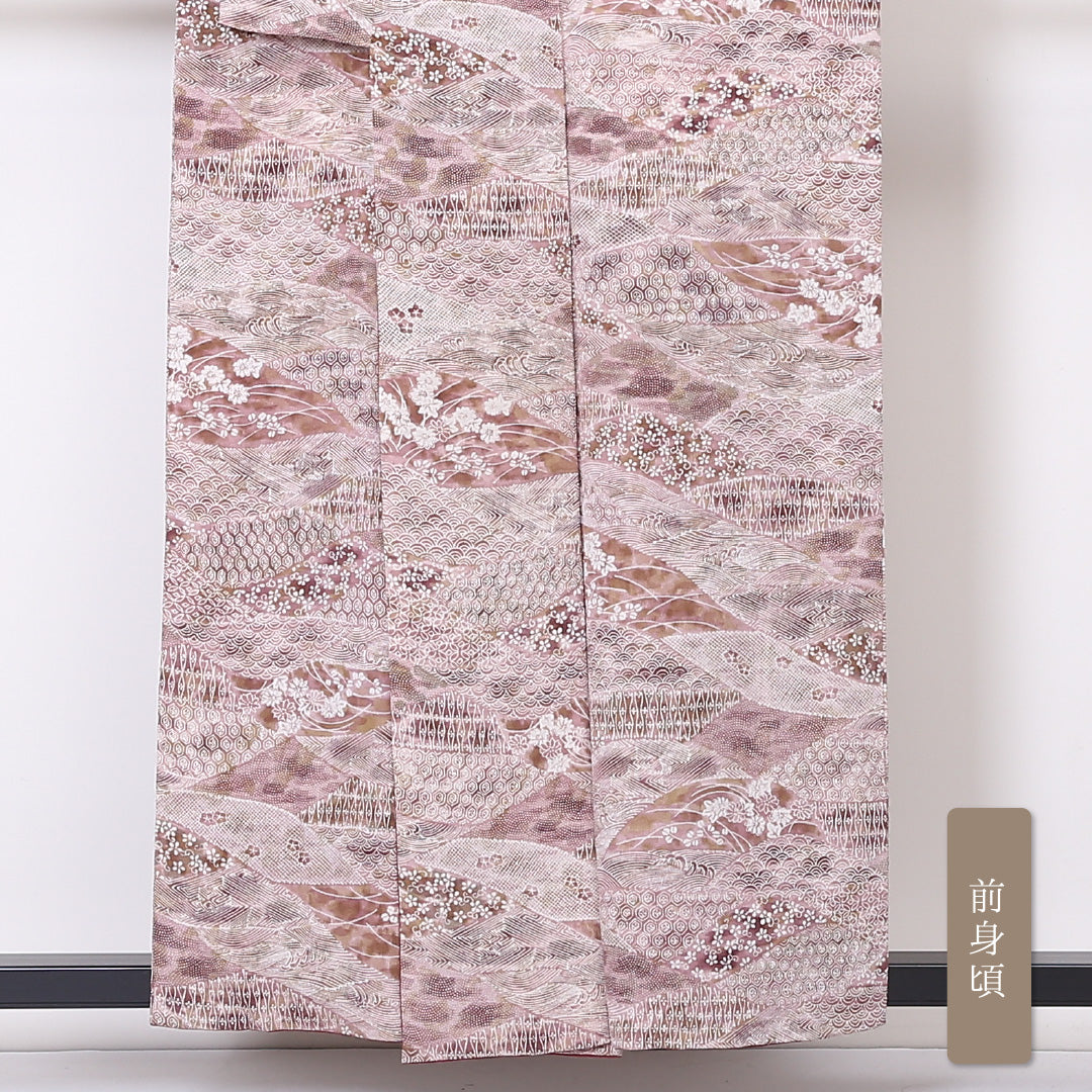 小紋 袷 身丈156cm 裄丈62cm 正絹 Aランク インフォーマル 広衿 Mサイズ ぼかし染 吉祥文様 ピンク系 RP 1221-01940
