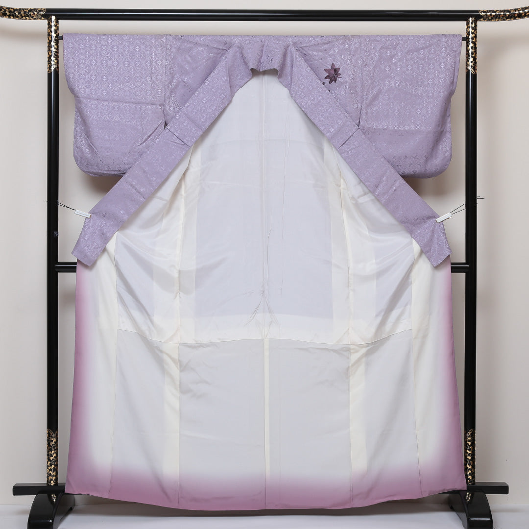 付下げ 袷 身丈165cm 裄丈66cm 正絹 Sランク 紋意匠 (花菱) インフォーマル 広衿 XLサイズ 刺繍 紅葉 紫系 RP 1218-04270