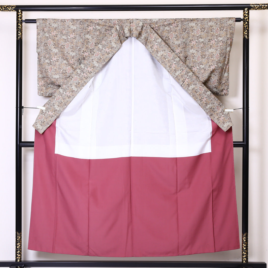 紬 袷 身丈155cm 裄丈62cm 正絹 Sランク カジュアル 広衿 Mサイズ 紅葉 楓 ベージュ系 RP 1223-03333