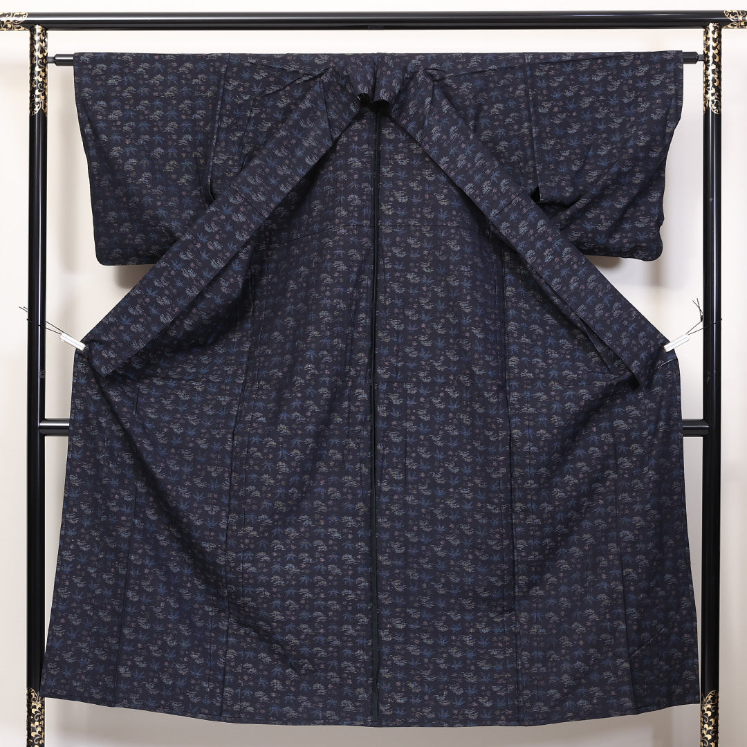 紬 単衣 身丈148cm 裄丈62cm 正絹 Aランク カジュアル 広衿 XSサイズ 創作柄 紺系 RP 1223-03731