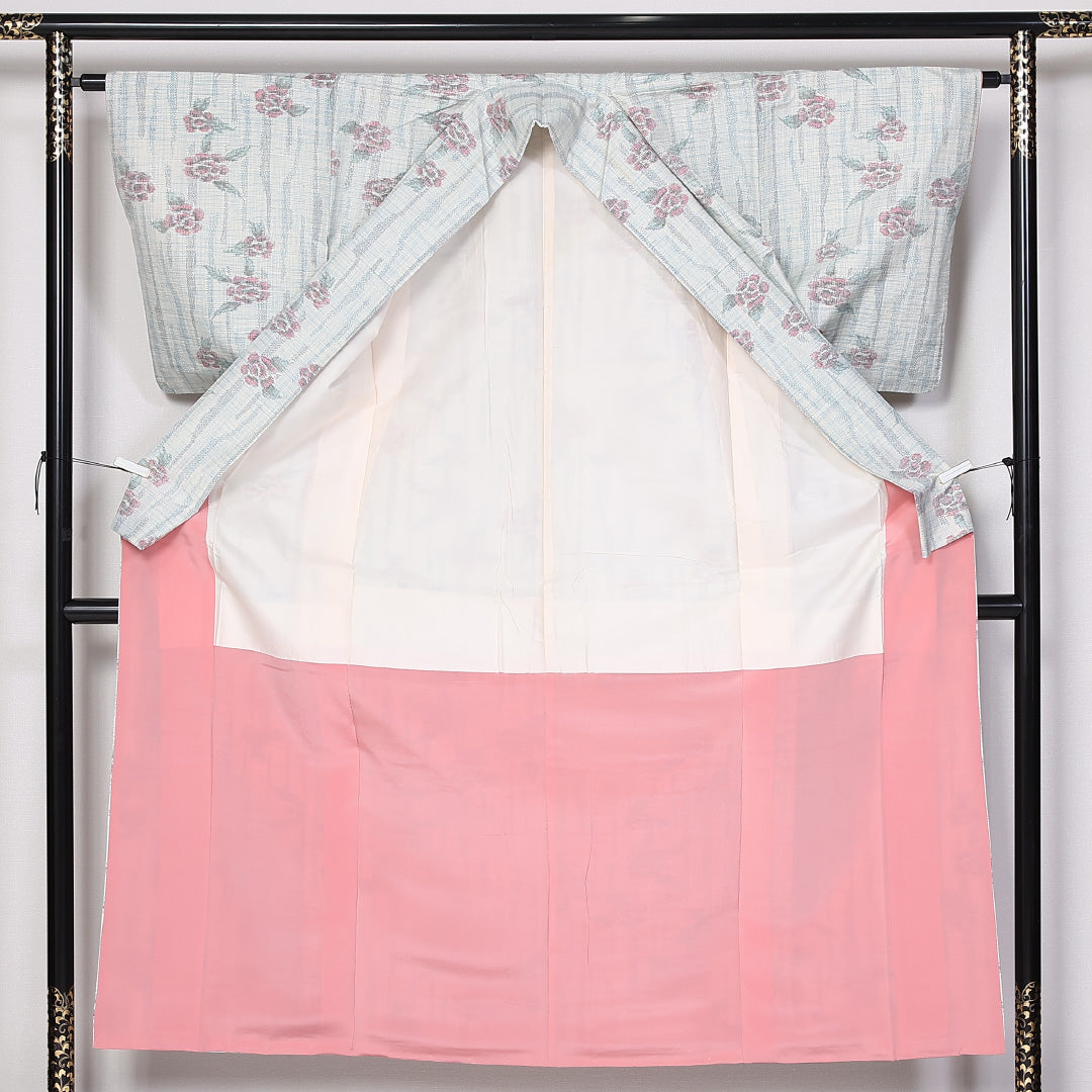 真綿紬 袷 身丈154cm 裄丈63cm 正絹 Aランク カジュアル 広衿 Sサイズ 牡丹 水色系 RP 1223-03874