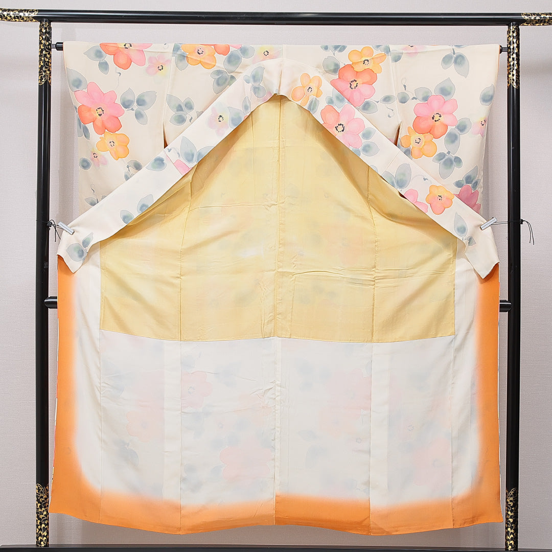 小紋 袷 身丈155cm 裄丈64cm 正絹 Cランク インフォーマル 広衿 Mサイズ 百合 クリーム系 HP 1221-15632