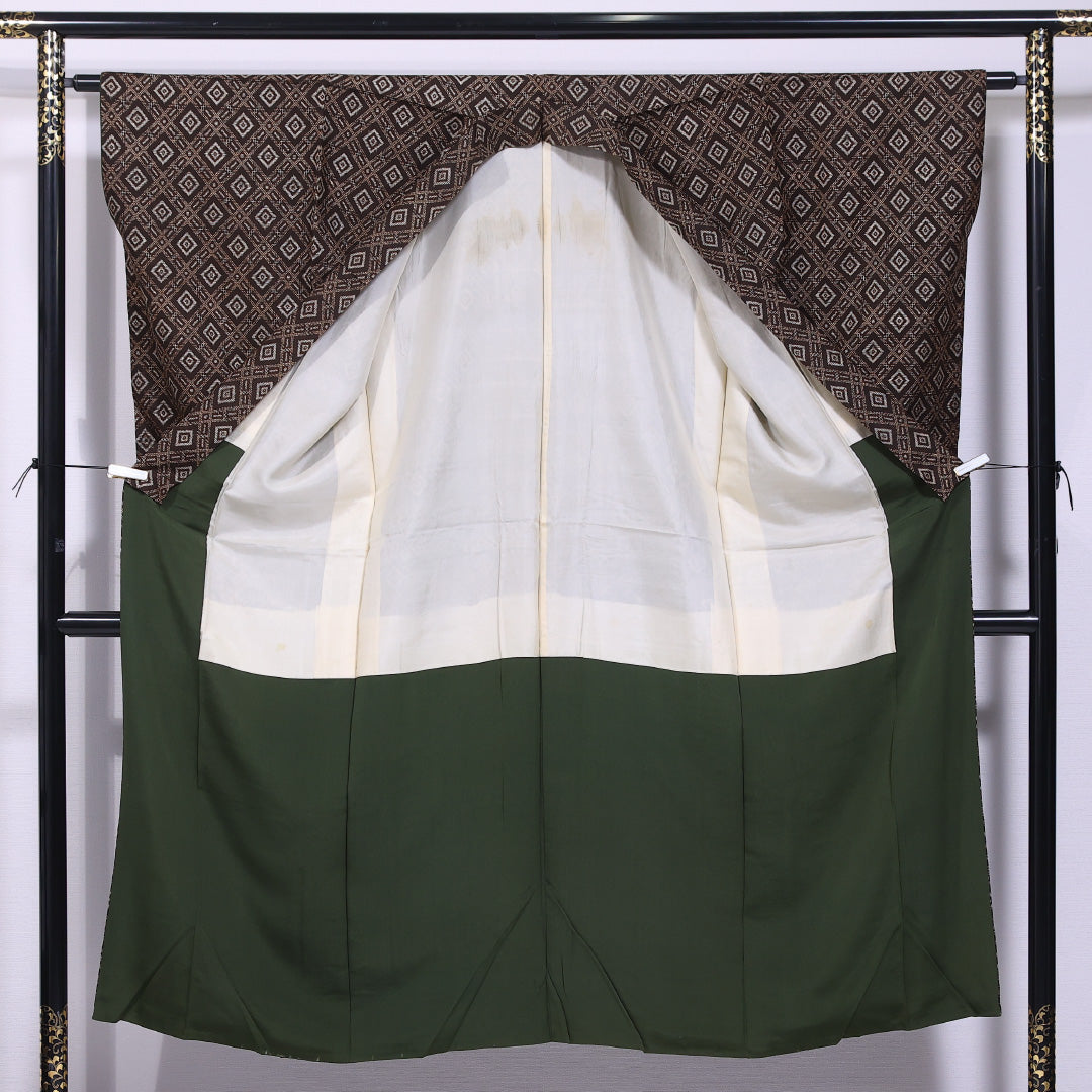 アンティーク 紬 袷 身丈146cm 裄丈62cm 正絹 Bランク 広衿 XSサイズ 菱 茶系 M4 1223-11604