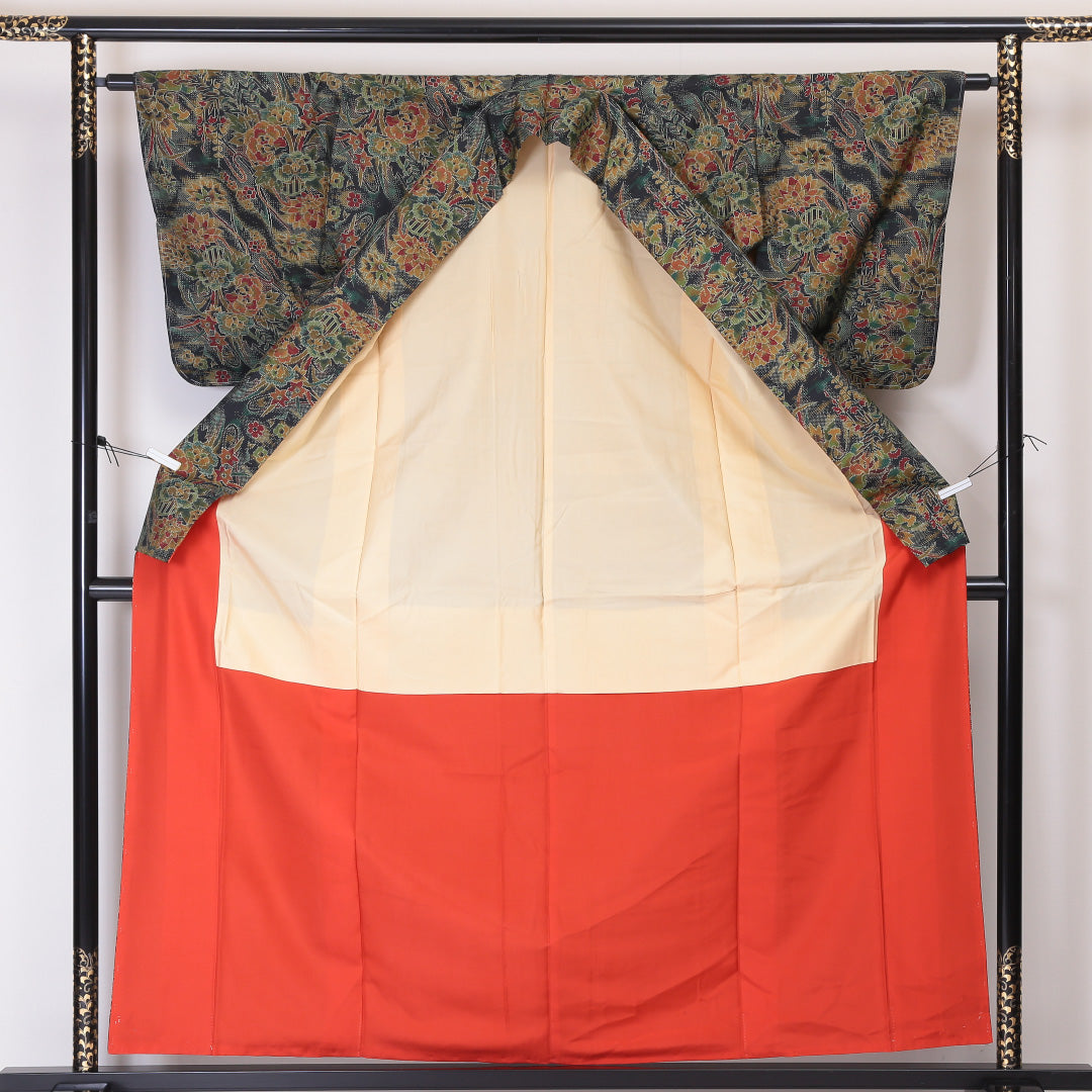 未使用品 大島紬 袷 身丈160cm 裄丈62cm 正絹 Sランク インフォーマル 広衿 Lサイズ 9マルキ しつけ糸 花柄 植物柄 経緯絣 緑系 SR 1223-03376