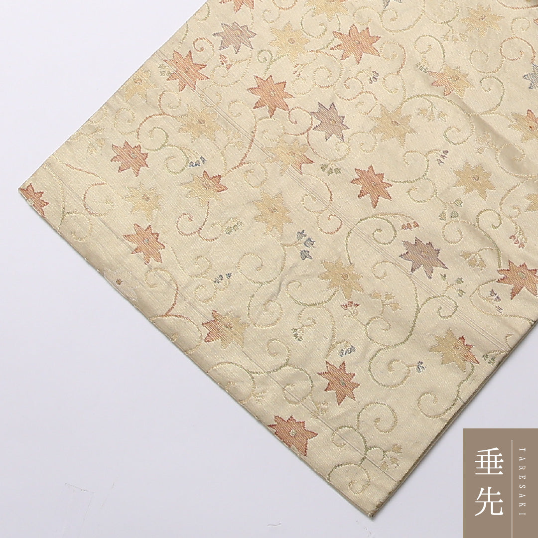 九寸名古屋帯 Cランク 帯丈362cm 正絹 六通 名古屋仕立て 織り インフォーマル 唐草 楓 紅葉 クリーム系 RP 1245-02707