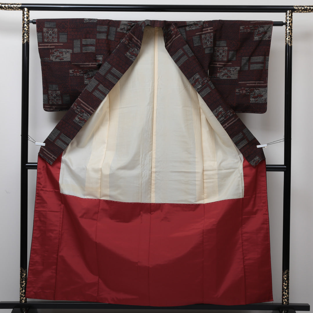 紬 袷 身丈160cm 裄丈62cm 正絹 Aランク カジュアル 広衿 Lサイズ 古典柄 赤系 RP 1223-02911