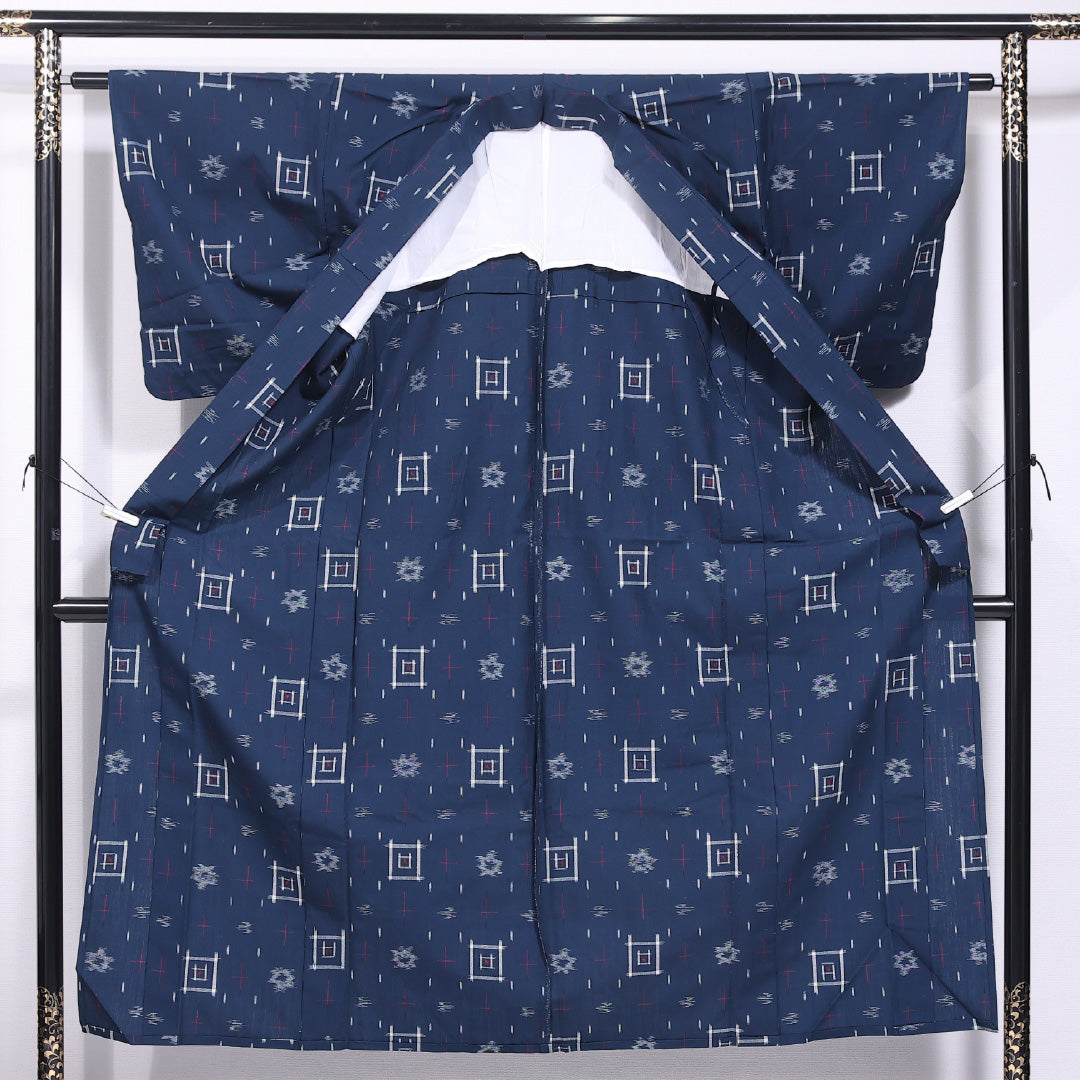 紬 単衣 身丈150cm 裄丈62cm 正絹 Bランク カジュアル バチ衿 Sサイズ 肩当て 井桁 紺系 RP 1223-11664