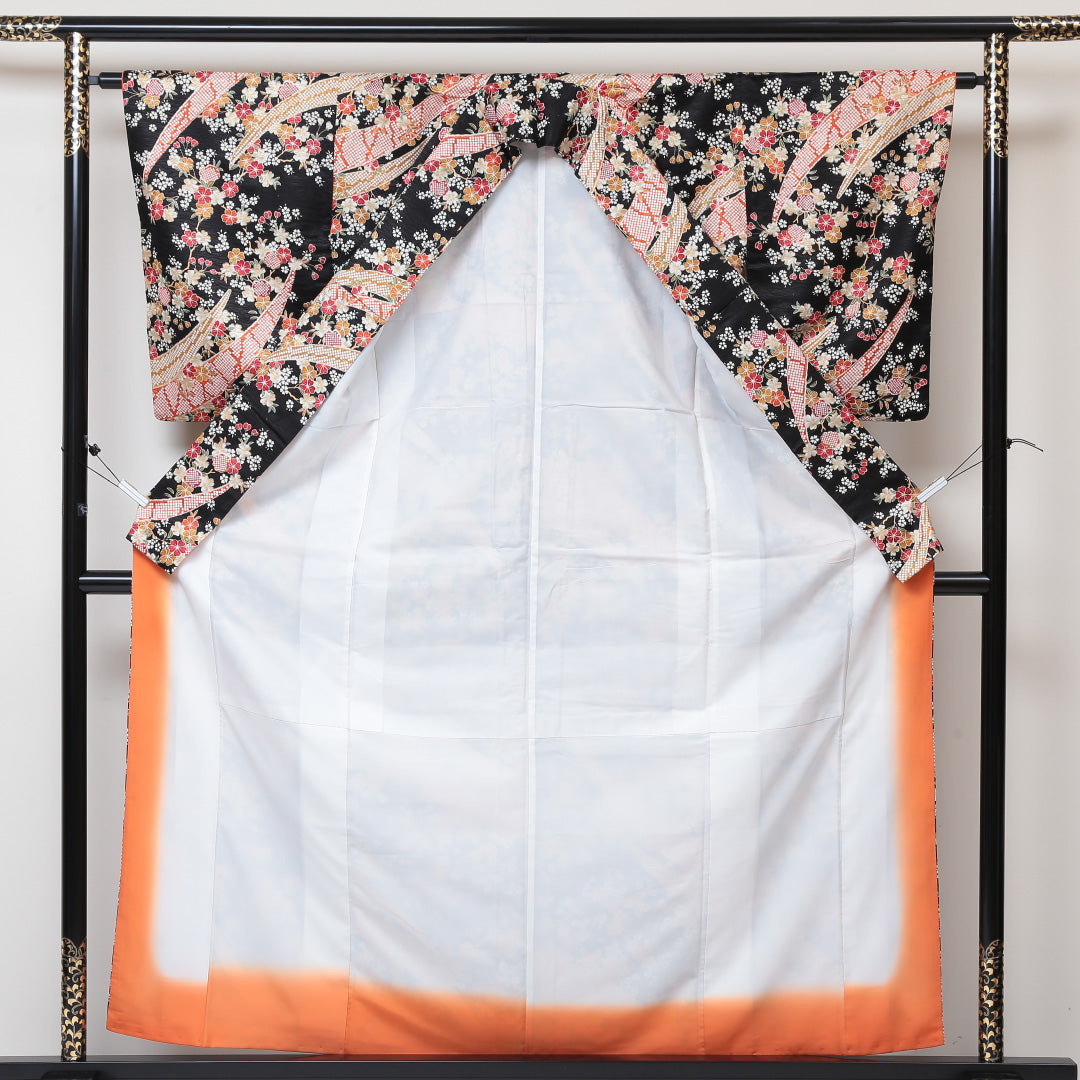 小紋 洗える着物 袷 身丈159cm 裄丈62cm ポリエステル Aランク Mサイズ 広衿 インフォーマル 古典柄 花柄 黒系 ピンク系 1215-01407