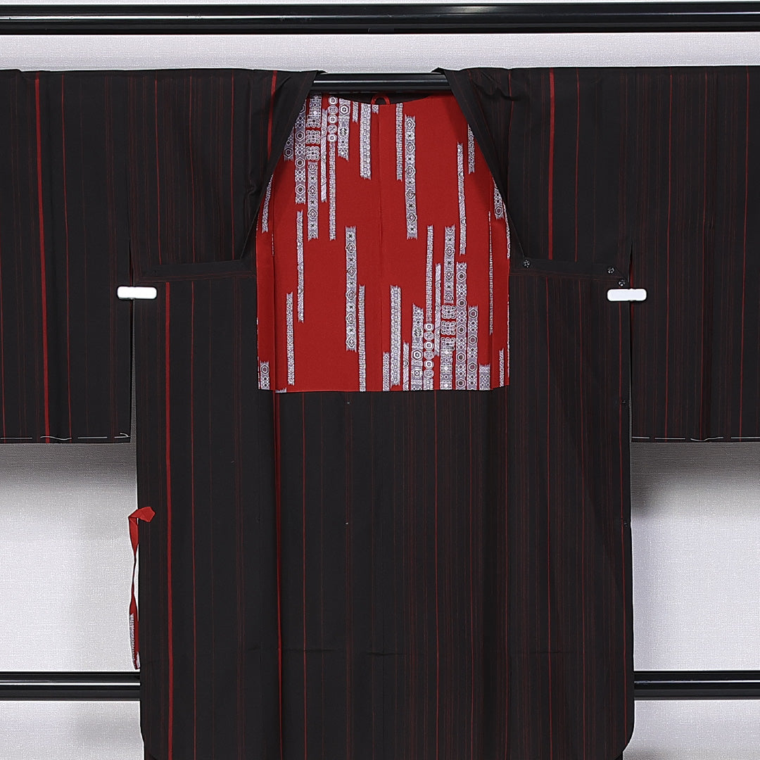 道行コート (大島紬) 袷 身丈89cm 裄丈65cm 正絹 Sランク インフォーマル Mサイズ 縞 黒系 RP 1237-10744