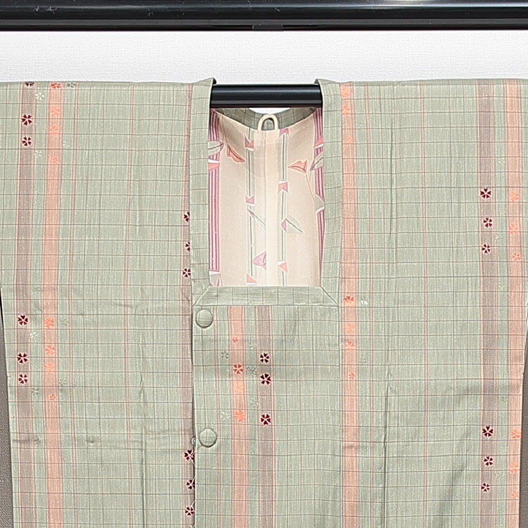 道行コート 袷 身丈132cm 裄丈66cm 正絹 Sランク Mサイズ インフォーマル ポケットあり 格子 桜 緑系 1263-14846