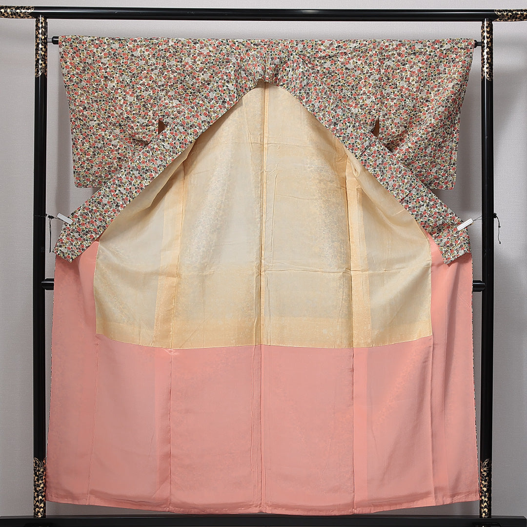 小紋 袷 身丈156cm 裄丈63cm 正絹 Aランク Mサイズ 広衿 インフォーマル 菊 クリーム系 1215-14997