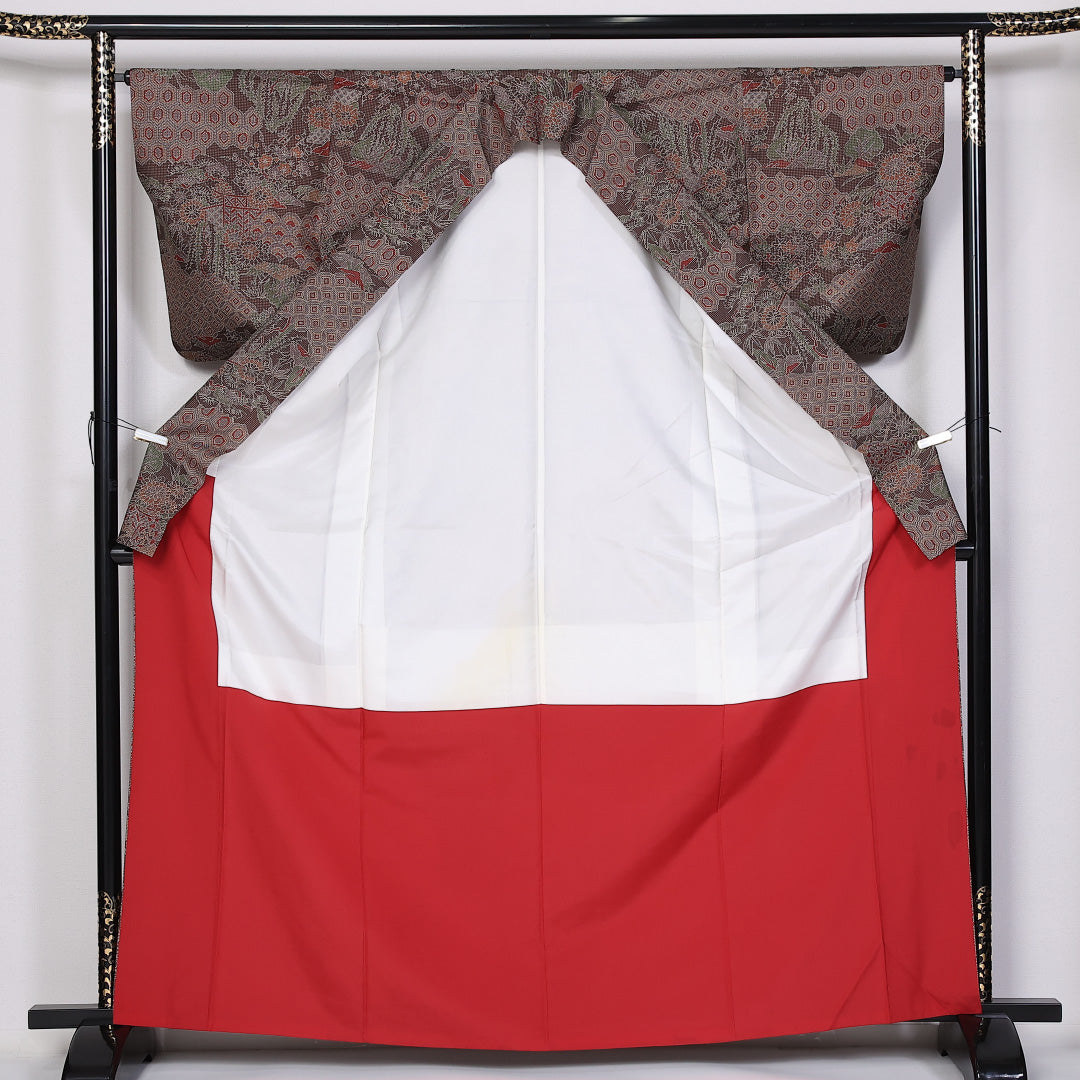 大島紬 袷 身丈165cm 裄63.5cm 正絹 吉祥文様 菊 茶系 Aランク 1216-01408