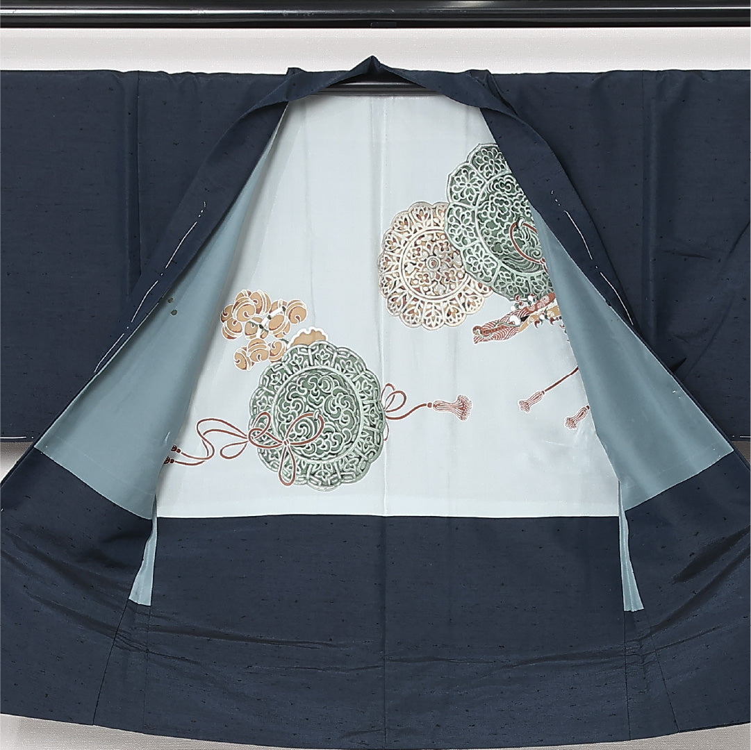 未使用品 羽織 男性用 袷 身丈91cm 裄丈34cm 正絹 Nランク カジュアル XSサイズ ひげ紬 しつけ糸 無地 紺系 RP 1235-13051
