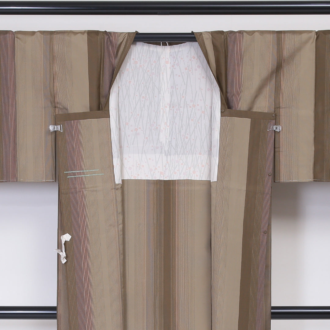 未使用品 道行コート 袷 身丈86cm 裄丈66cm 正絹 Nランク セミフォーマル Mサイズ ガード加工 縞 茶系 RP 1237-05857