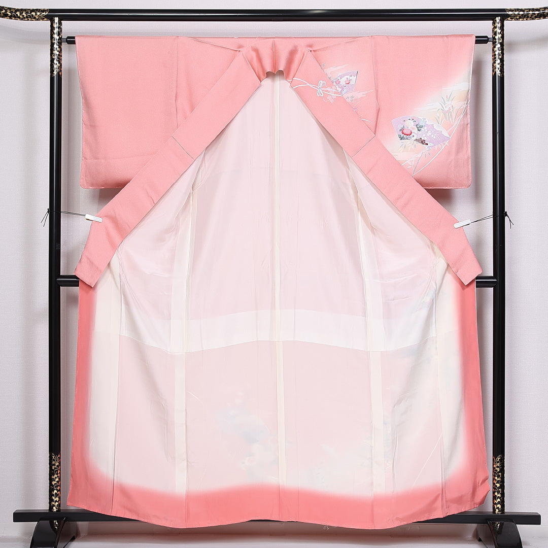 訪問着 袷 身丈159cm 裄丈63cm 正絹 Aランク セミフォーマル 広衿 Mサイズ ぼかし染 金彩 鶴 菊 ピンク系 RP 1217-10382