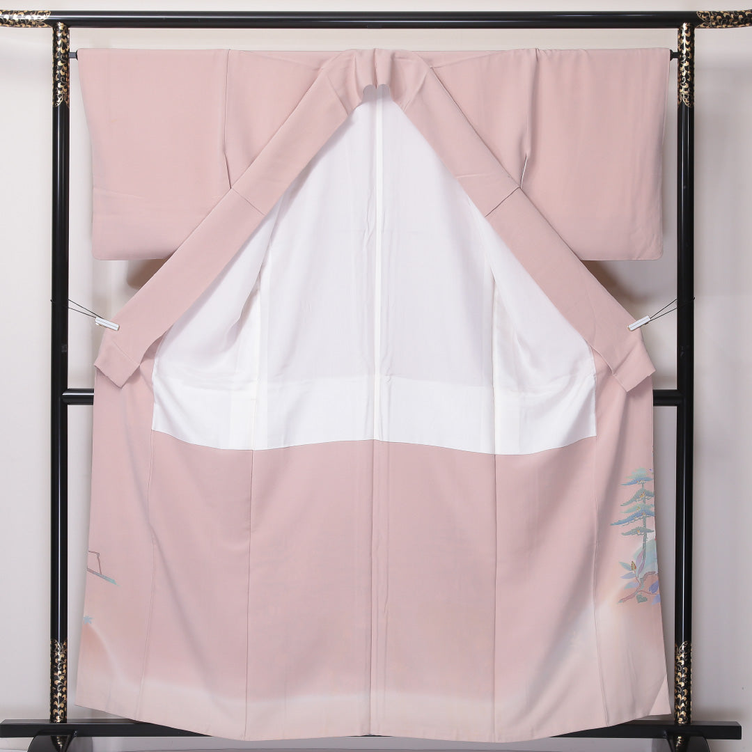 色留袖 袷 身丈158cm 裄65cm 正絹 一つ紋 手描き 椿 松 作家物 丸に剣片喰 乙女色 ピンク系 落款 Cランク 1211-00151