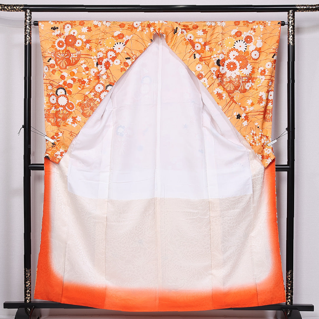振袖 身丈160cm 裄丈64cm 袷 正絹 Sランク 広衿 花車 牡丹 紅葉 菊 芝草 金駒刺繍 1213-F0393