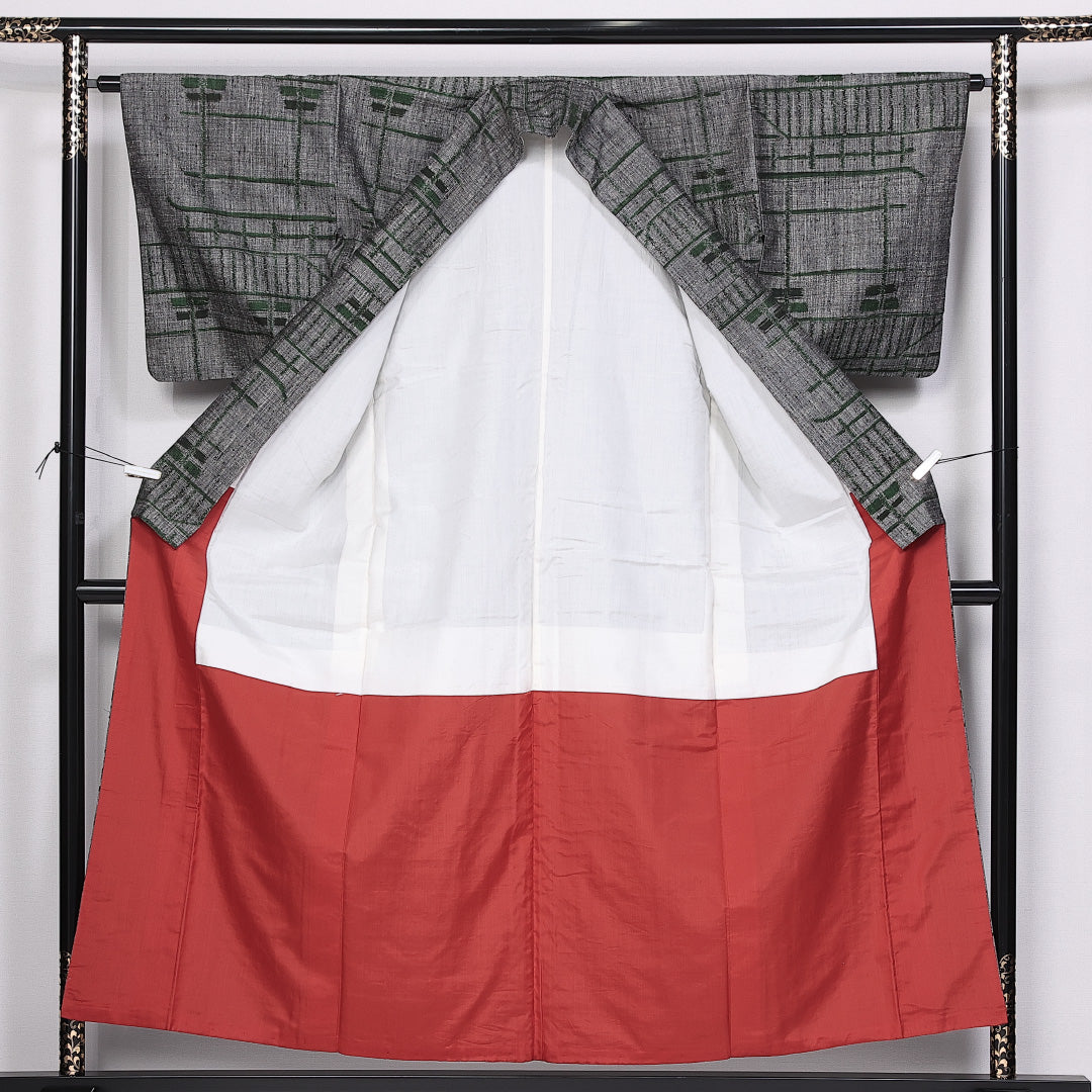 真綿紬 袷 身丈155cm 裄丈63cm 正絹 Aランク カジュアル 広衿 Mサイズ 創作柄 グレー系 HP 1223-10459
