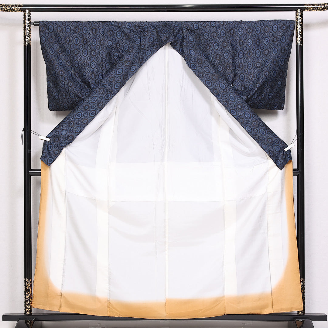 紬 袷 身丈162cm 裄丈64cm 正絹 Sランク カジュアル 広衿 Lサイズ 亀甲 紺系 RP 1223-10118