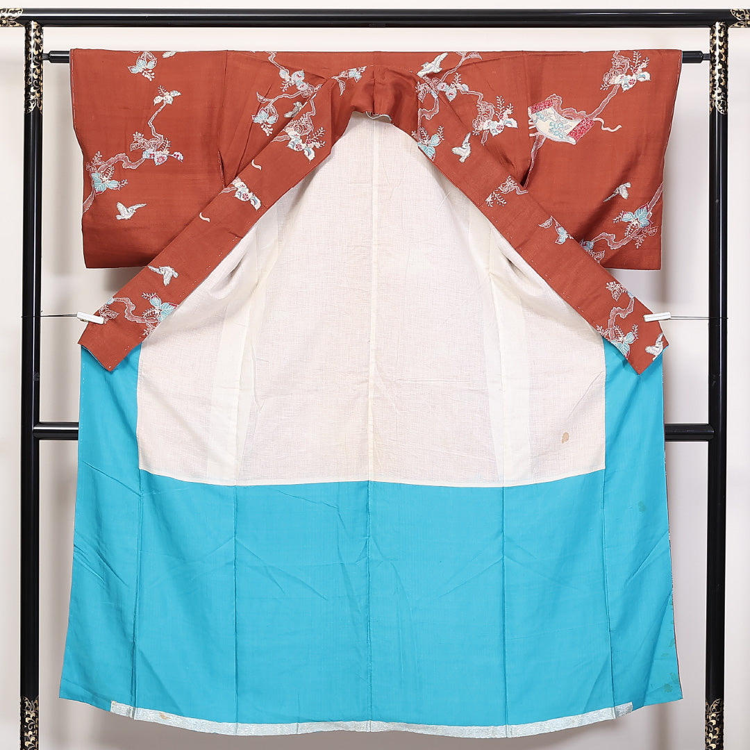 アンティーク 小紋 袷 身丈146cm 裄62cm 正絹 鳥 絵巻 朱系 ちりめん Cランク 1215-02307