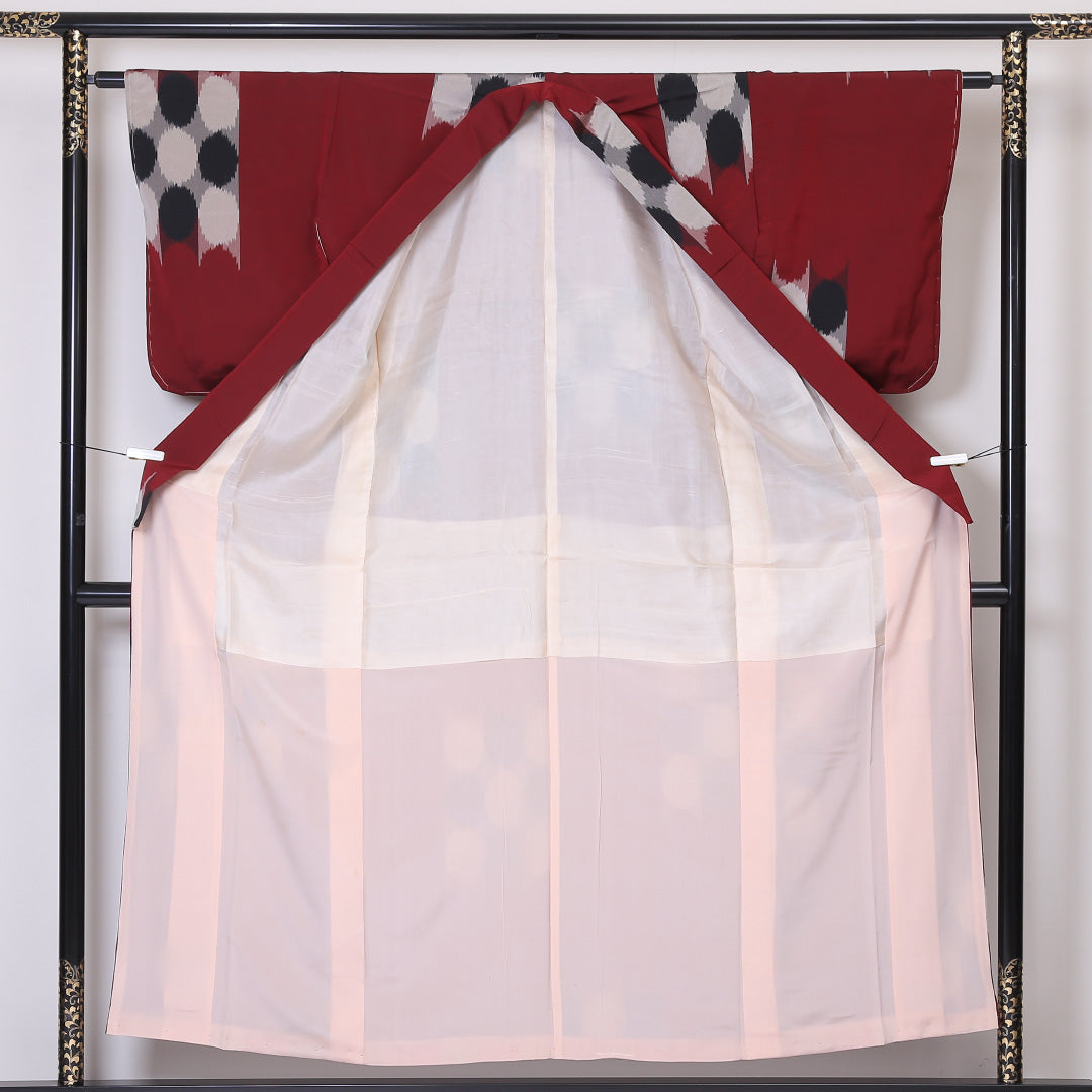 紬 袷 身丈155cm 裄62cm 正絹 赤系 Aランク 絣模様 ドット モダン 1216-00790-3312