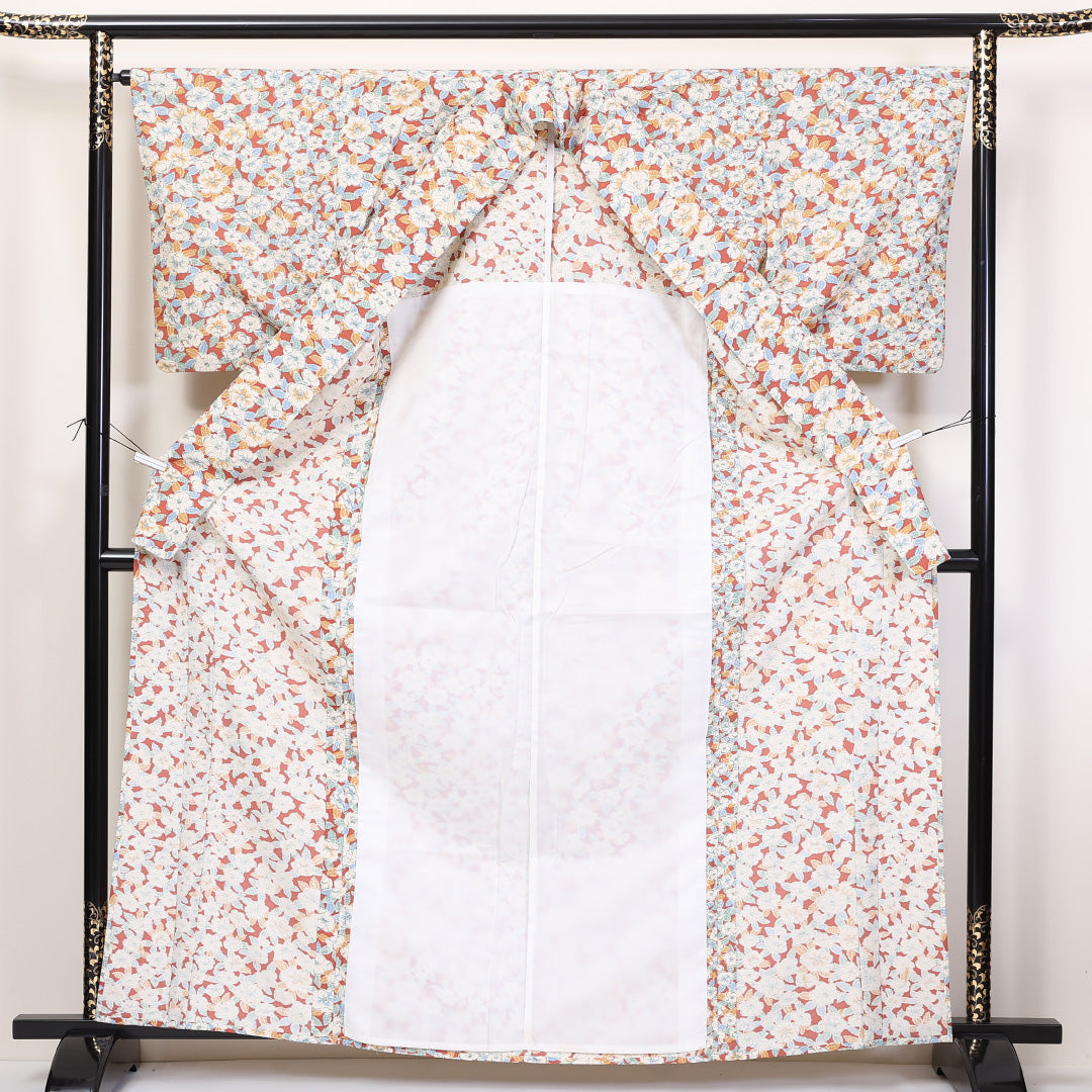 小紋 洗える着物 単衣 身丈164cm 裄丈65cm ポリエステル Sランク Lサイズ 広衿 インフォーマル 居敷当て 椿 白系 1215-02290