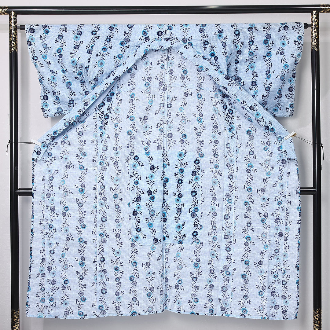 夏物 洗える着物 浴衣 夏物 身丈145cm 裄丈63cm ポリエステル Cランク カジュアル バチ衿 XSサイズ 居敷当て 肩当て 花柄 水色系 LP 1225-12448
