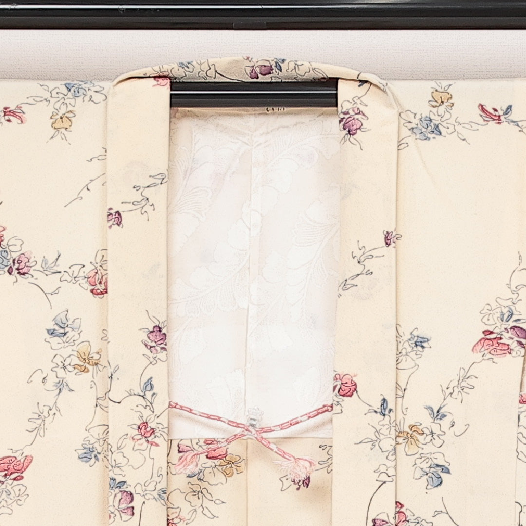 羽織 袷 身丈80cm 裄丈63cm 正絹 Sランク カジュアル Sサイズ 紐あり 花柄 クリーム系 RP 1232-13817
