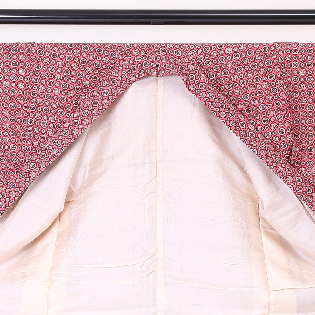 小紋 袷 身丈152cm 裄丈64cm 正絹 Aランク インフォーマル バチ衿 Sサイズ 花菱 花柄 ピンク系 RP 1221-01952