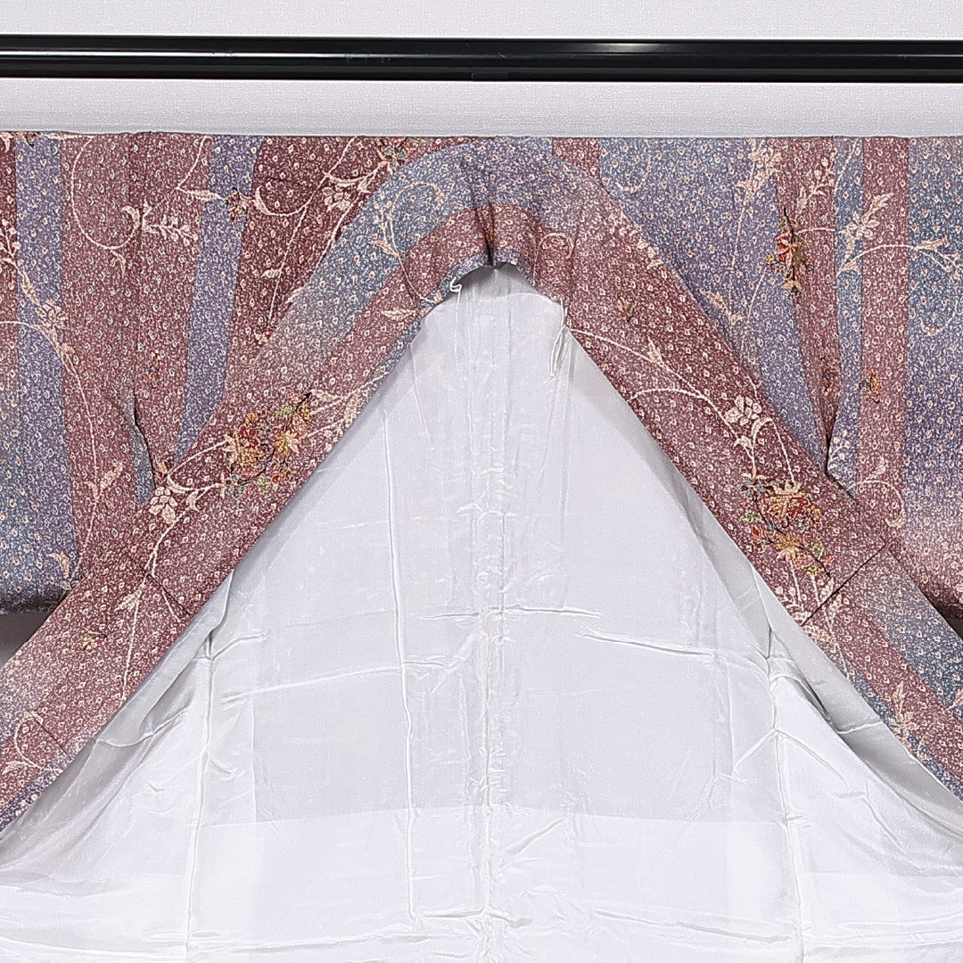 小紋 袷 身丈152cm 裄丈63cm 正絹 Sランク インフォーマル 広衿 Sサイズ たたき染め 唐華 桜 茶系 RP 1221-10981