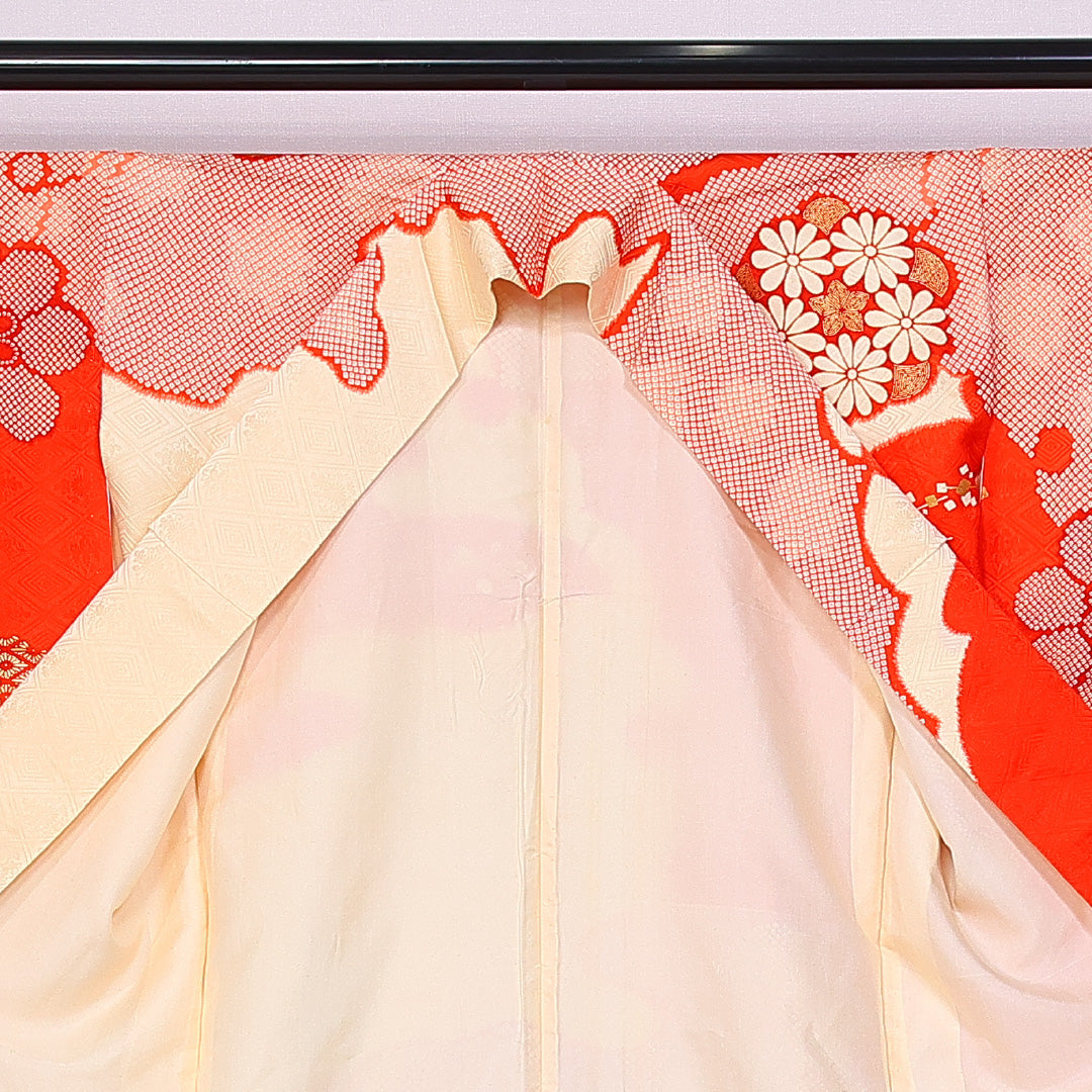 振袖 身丈162cm 裄丈66.5cm 袷 正絹 Sランク 広衿 金糸 菊 レトロ 1213-F0365