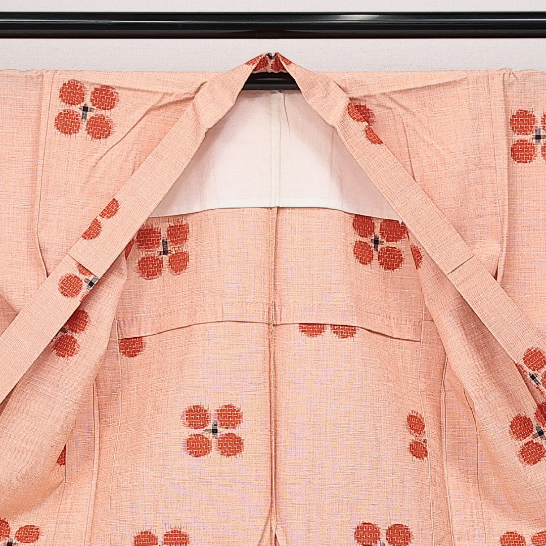未使用品 真綿紬 単衣 身丈160cm 裄丈62cm 正絹 Sランク カジュアル バチ衿 Lサイズ 居敷当て 肩当て しつけ糸 朱系 RP 1223-14403