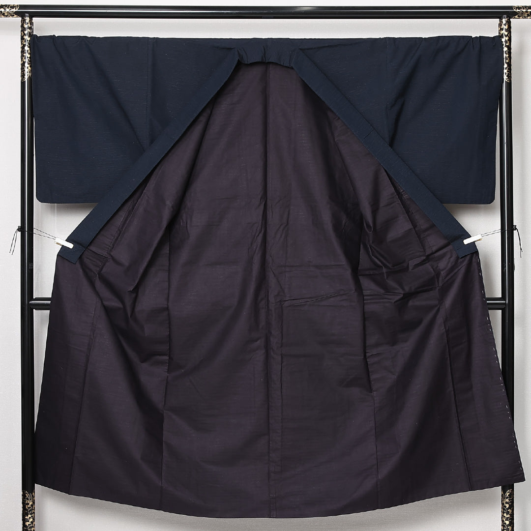 男着物 袷 身丈145cm 裄丈71cm 正絹 Sランク カジュアル 棒衿 Lサイズ 無地 紺系 RP 1224-13005