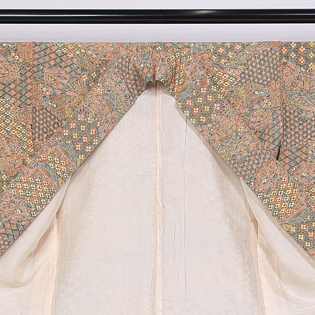 小紋 袷 身丈155cm 裄丈64cm 正絹 Sランク インフォーマル 広衿 Mサイズ 御所車 金系 RP 1221-10176