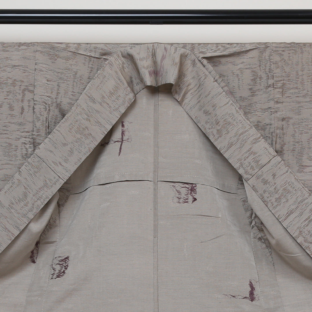 紬 単衣 身丈157cm 裄丈62cm 正絹 Cランク Mサイズ バチ衿 カジュアル 創作柄 グレー系 1216-02964